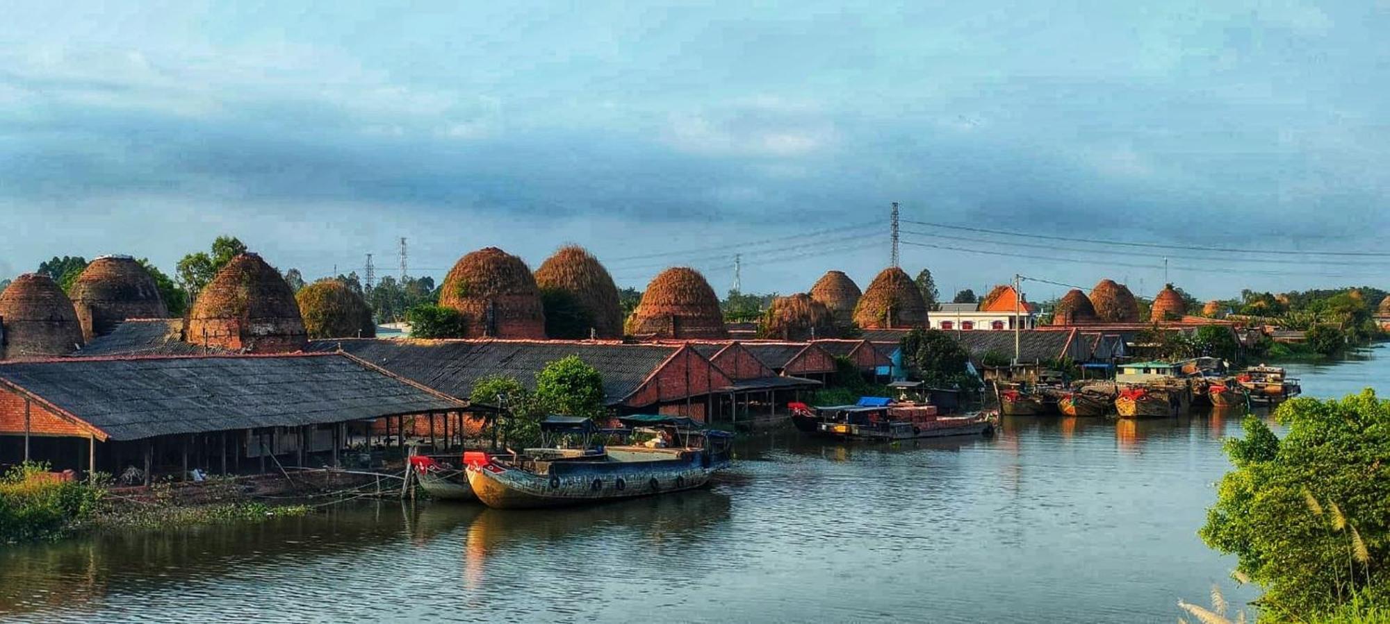 Song Me Homestay *